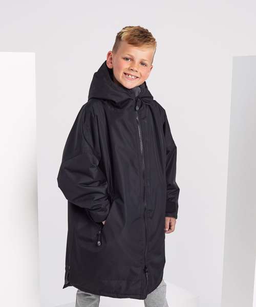 Kids TriDri® Recycled all-seasons waterproof changing robe